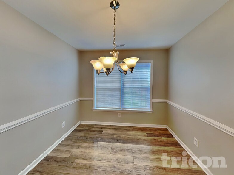 Building Photo - 105 Arden Ct