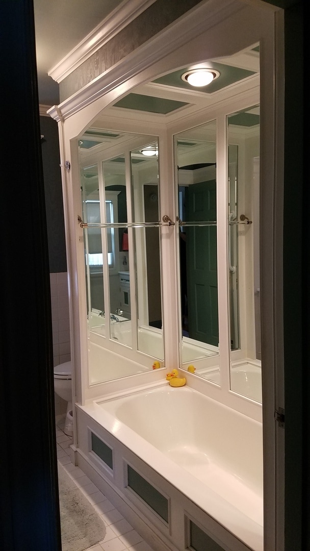 Building Photo - Scandia Waterfront! Furnished! Short lease...