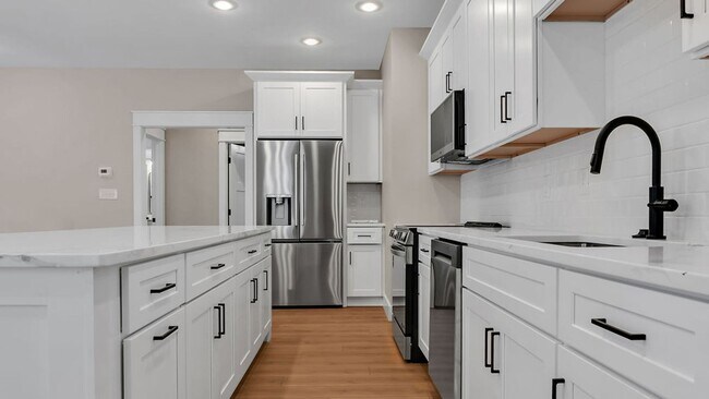 Building Photo - 314 N Jefferson St