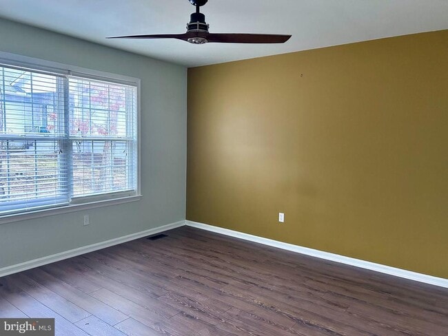 Building Photo - 1206 Eastover Pkwy