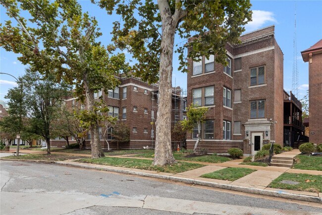 Building Photo - 5675 Waterman Blvd