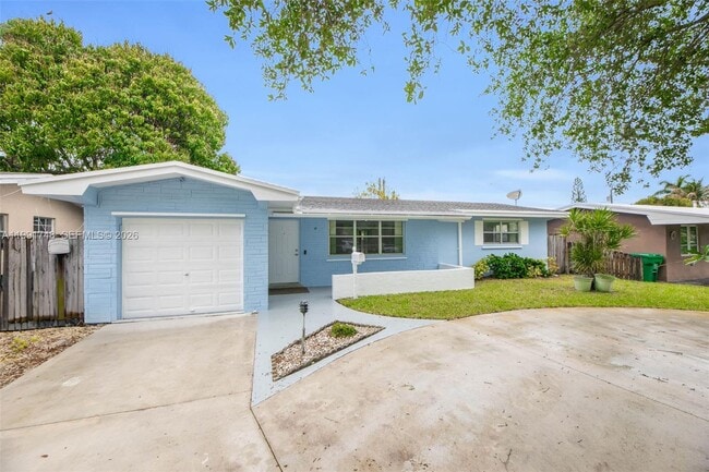 Building Photo - 7811 NW 10th St