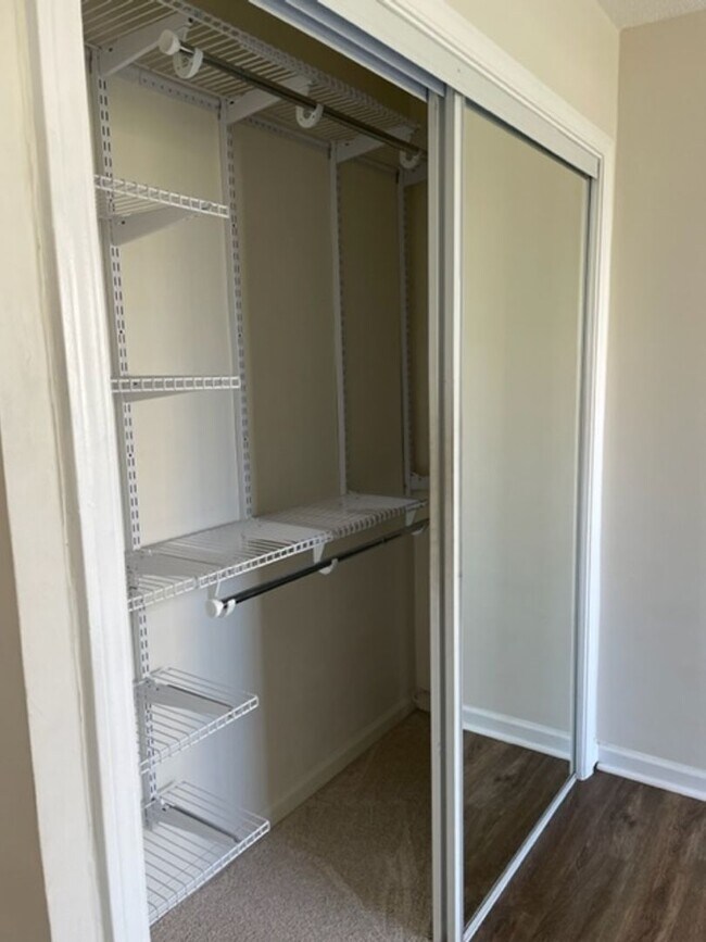 Building Photo - Ala Wai Cove- 2 Bed, 1 Bath with 1 assigne...