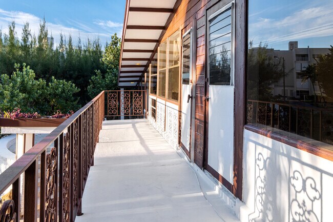 Building Photo - 3490 S Ocean Blvd