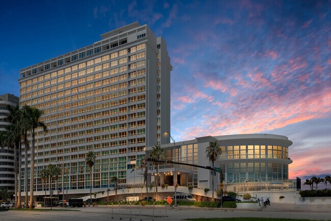 Building Photo - 5445 Collins Ave