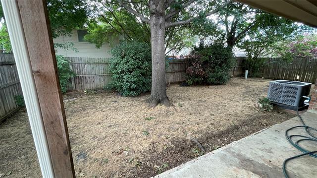 Building Photo - 2131 Ridgecliff Dr