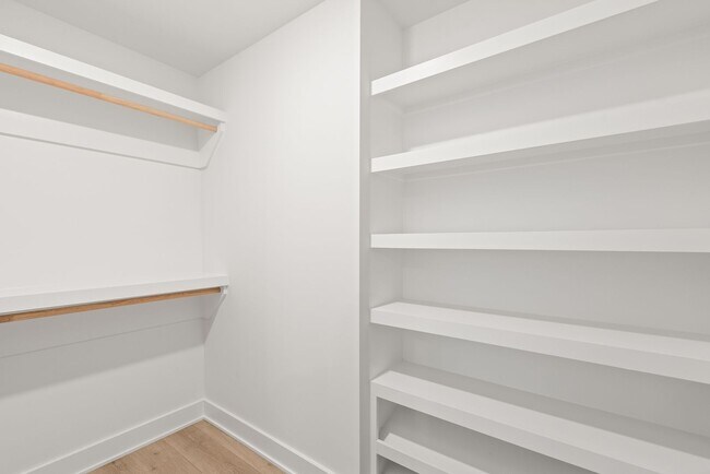 Building Photo - Stunning New Construction Townhome