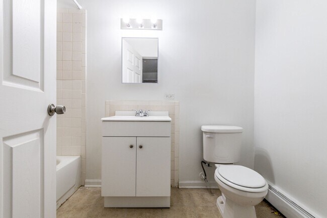 Building Photo - 5556-64 W Jackson Blvd Chicago, IL 60644