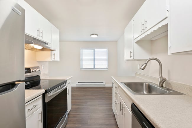 Interior Photo - SAN Sandra Apartments