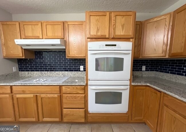 Building Photo - 405 Brooklet Cir