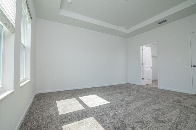Building Photo - 2642 Runners Cir