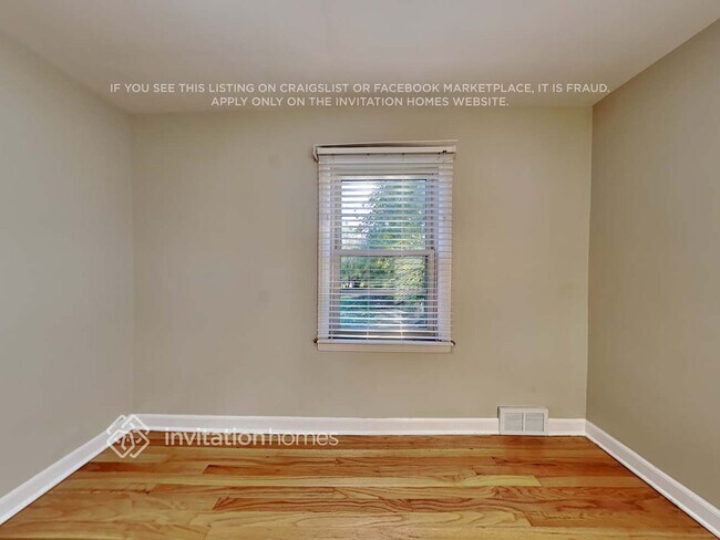 Building Photo - 221 N Dryden Pl