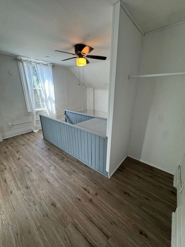 Building Photo - Spacious 3 bedroom, 2 bath home in Sharpsburg
