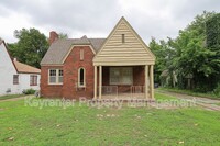 Building Photo - 2423 N Boston Ave