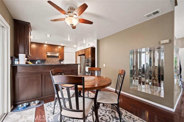 Building Photo - 36 Woodswallow Ln