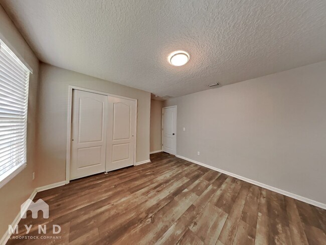 Building Photo - 6541 Sandlers Preserve Dr