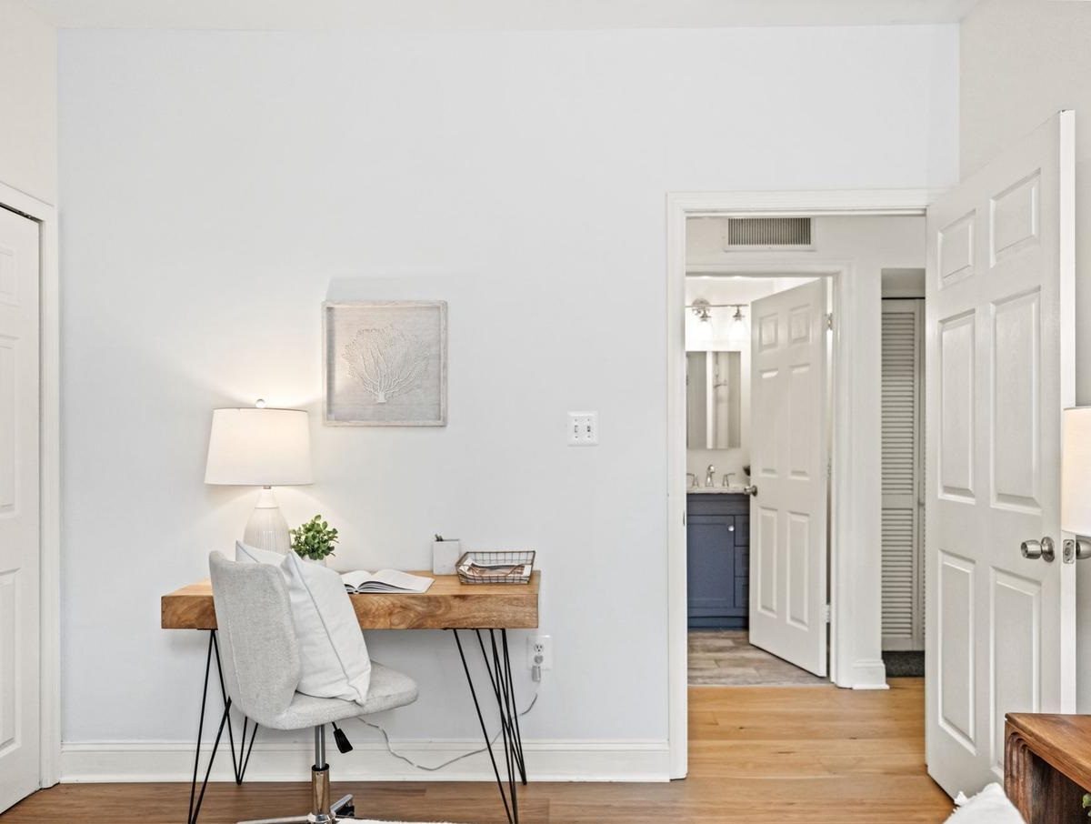 Building Photo - 115 Rhode Island Ave NW