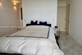 Building Photo - 1111 Crandon Blvd