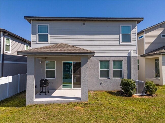 Building Photo - 2337 Treasure Hill St