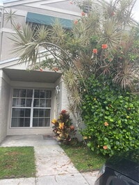 Building Photo - 12390 SW 51st Pl