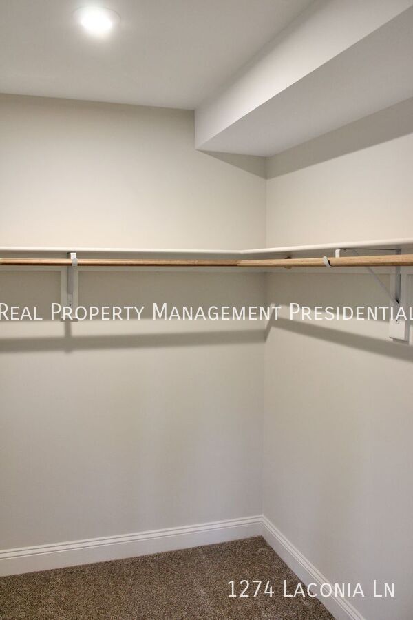 Building Photo - 1274 Laconia Ln