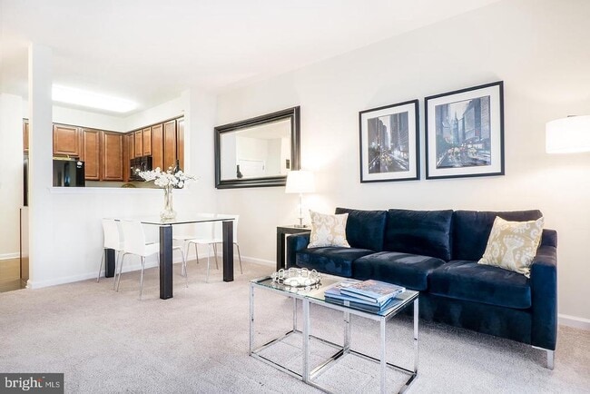 Building Photo - 29 Tacoma Ln