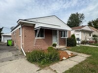 Building Photo - 19543 E 14 Mile Rd