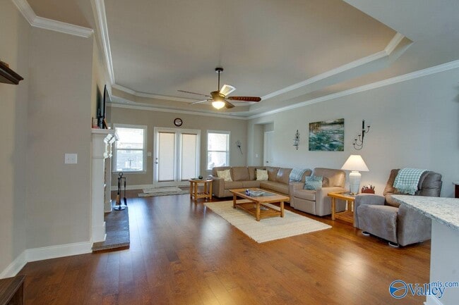 Building Photo - 7206 Lathan Dr SE