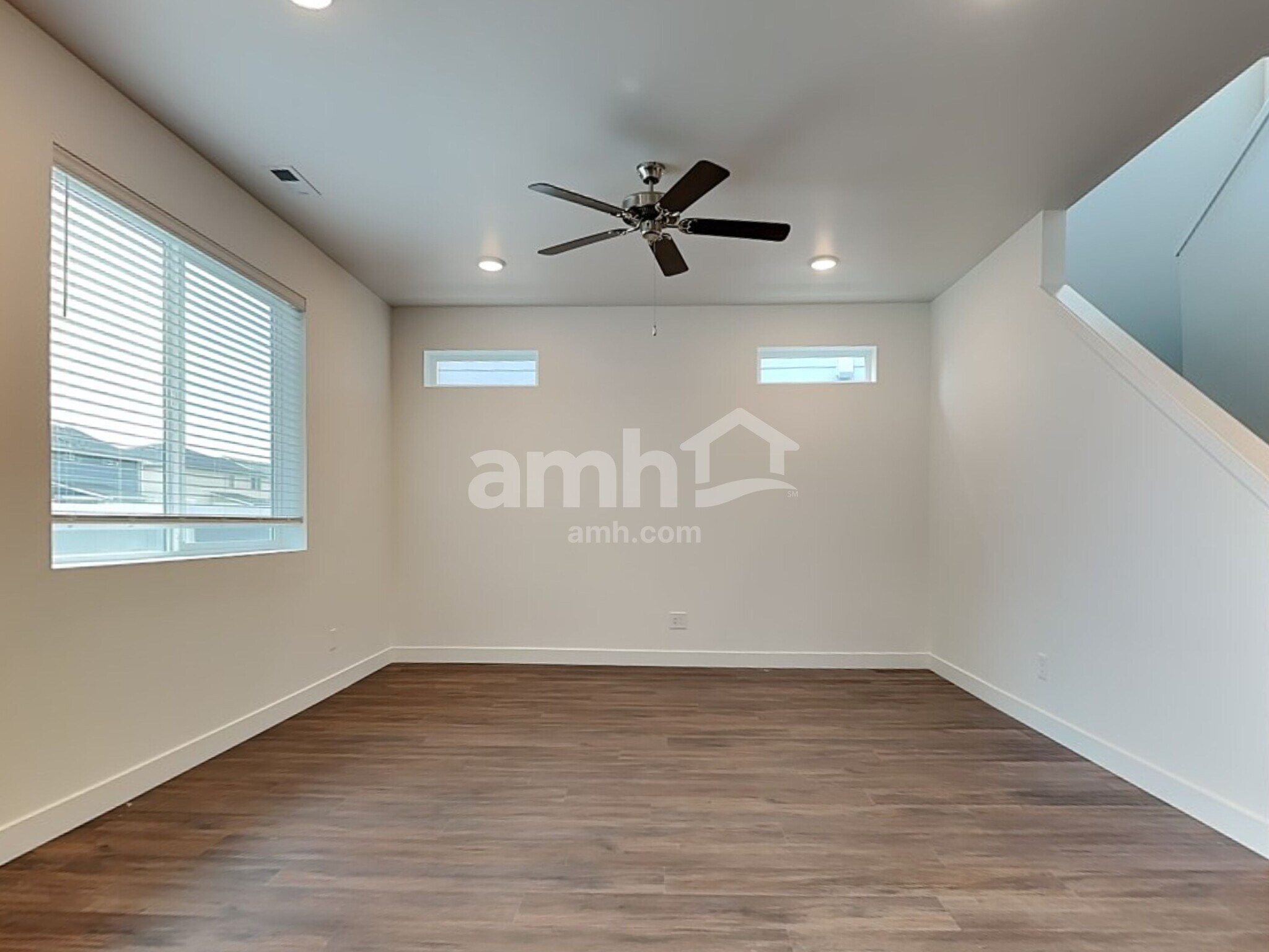 Building Photo - 7929 Selah St SW