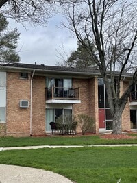 Building Photo - 1213 Island Dr