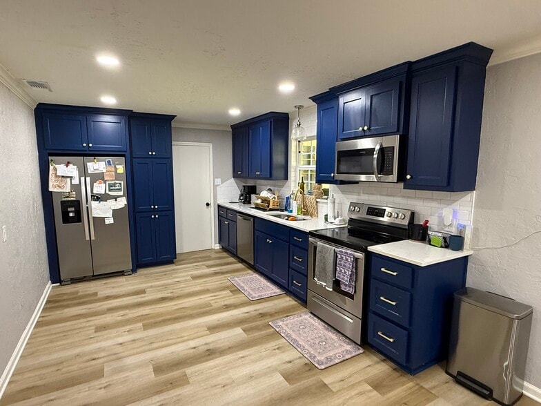 Building Photo - 213 Lafayette Blvd