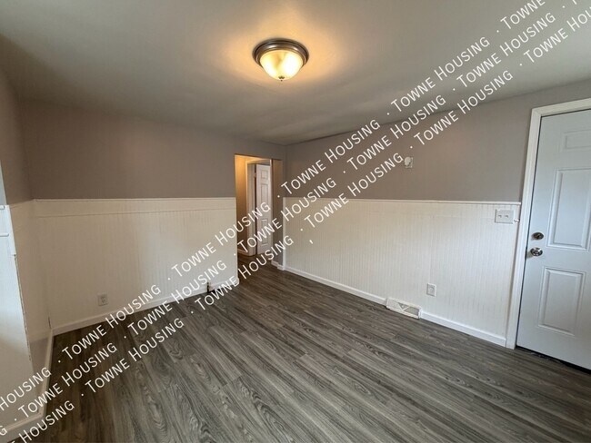 Building Photo - 311 Herkimer St