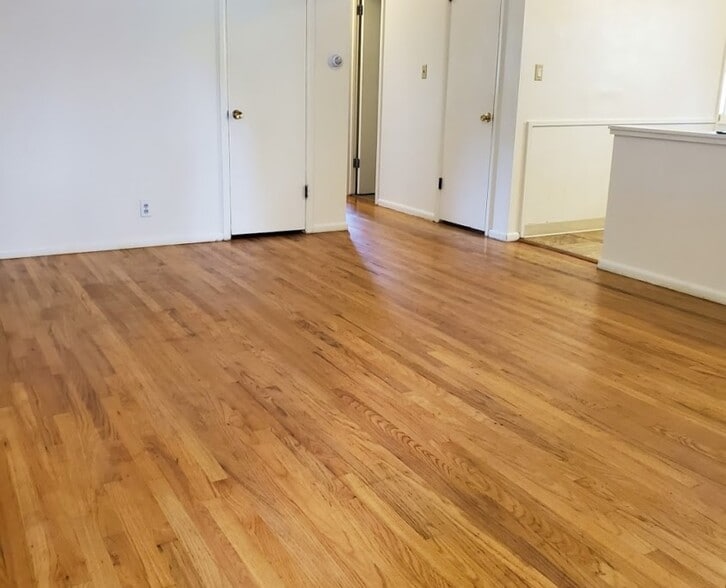 Building Photo - 652 Inca Pky