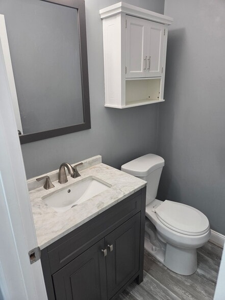 1/2 Bath - 24943 Mayfair St