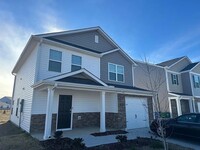 Building Photo - 3205 Carr Dr
