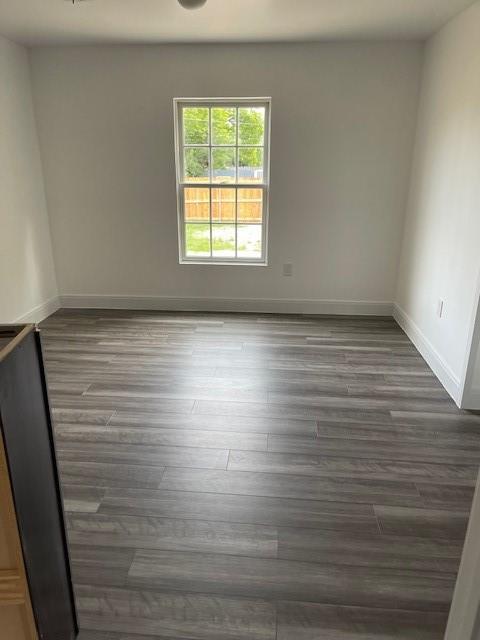 Building Photo - 805 W Elm Ave