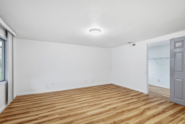Building Photo - 3 BD | 2 BA Home with Great Backyard & Fireplace