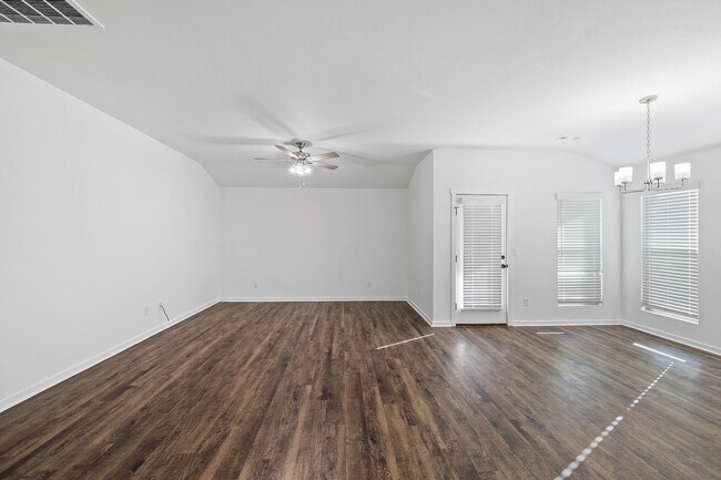 Building Photo - PROMOTION: $1299/MO OFF RENT FOR THE FIRST 3 MONTHS!!
