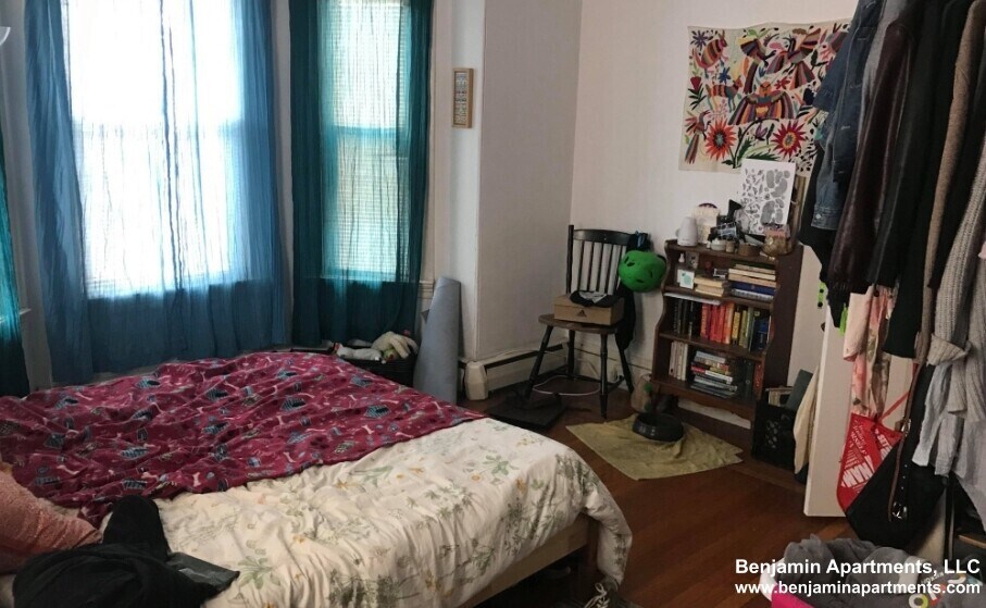 Building Photo - 7 Quincy St