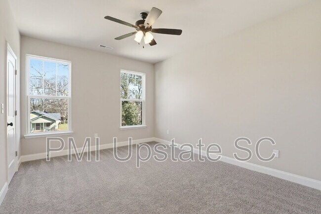 Building Photo - 109 Virginia Ave