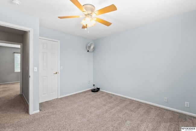 Building Photo - 1104 Valleyview Dr