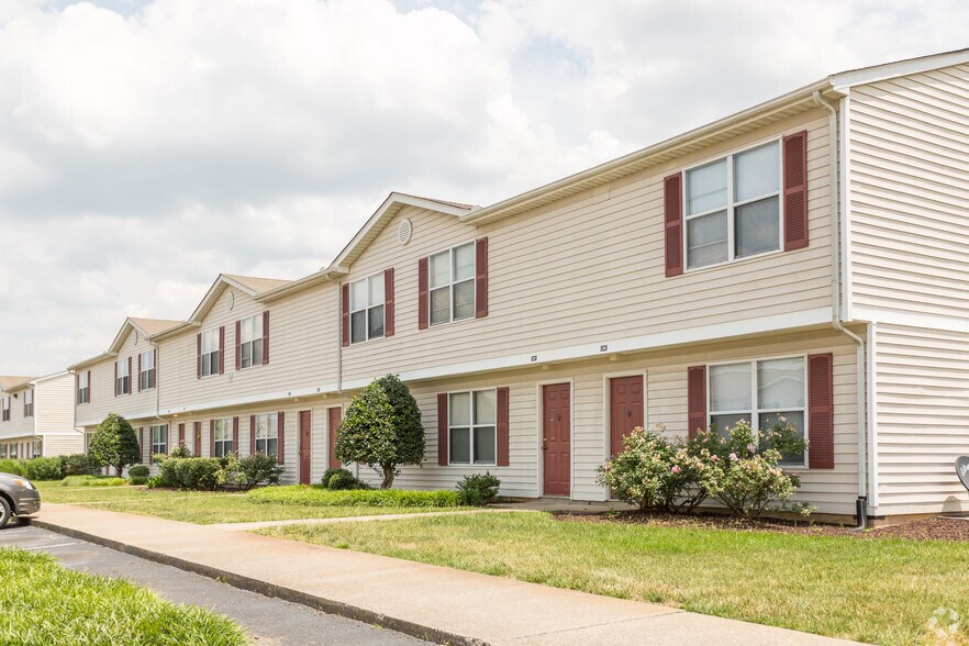 Cedar Ridge 1001909 Madison Dr La Vergne TN 37086 Apartment Finder