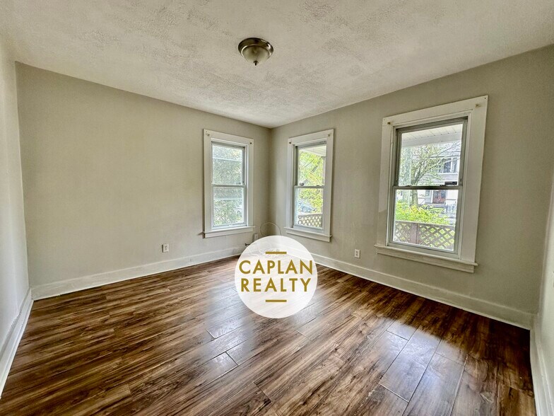 Building Photo - 511 Winthrop Ave