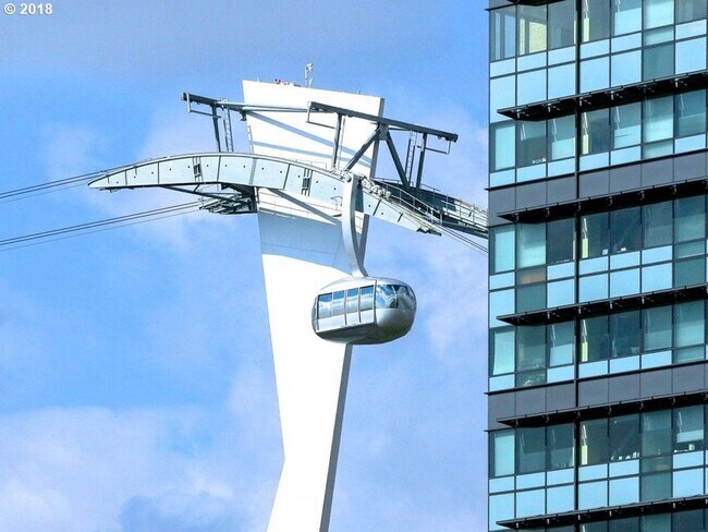 Building Photo - John Ross - 8th floor south waterfront studio w/parking/most utilities/concierge