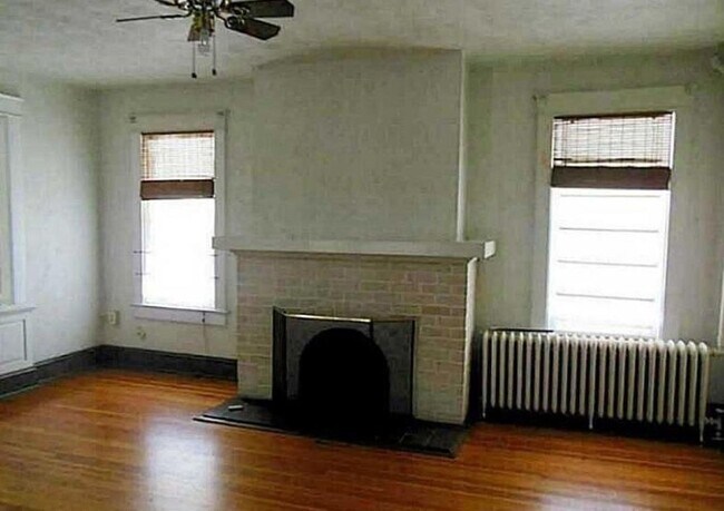 Building Photo - Spacious 1 Bedroom Apartment in Euwanee Park