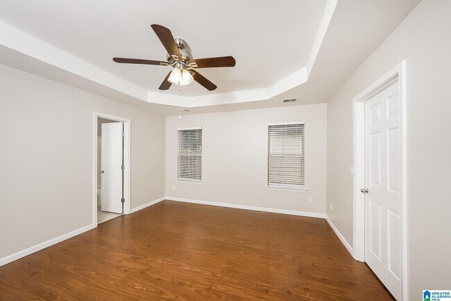 Building Photo - 485 Fox Run Cir