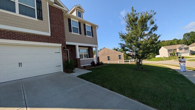 Building Photo - 3599 Village Springs Dr