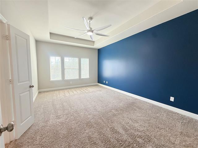 Building Photo - 6300 Hermosa Dr