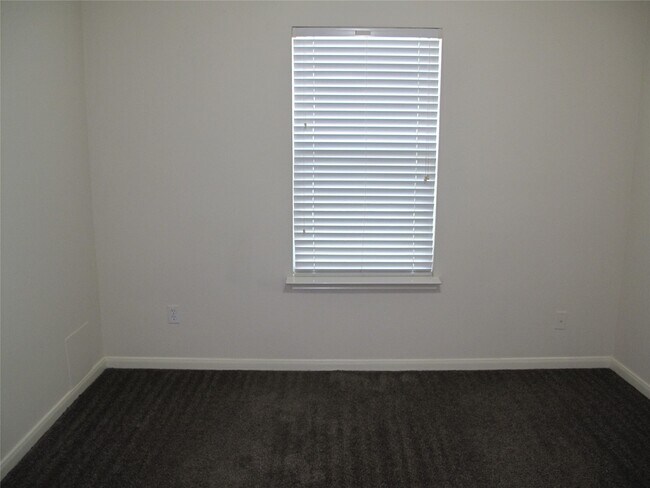 Building Photo - 16910 Port O Call St