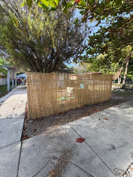 Building Photo - 779 NW 97th St